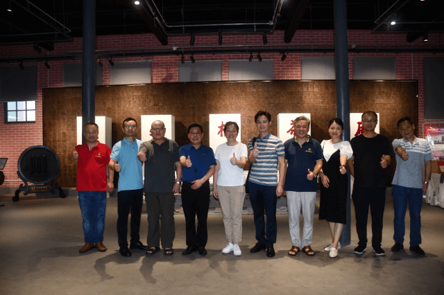 湖南益阳茶厂来我厂开展交流合作