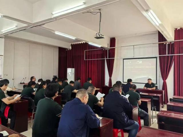 赵李桥茶厂党委举办深入贯彻中央八项规定精神学习教育读书班