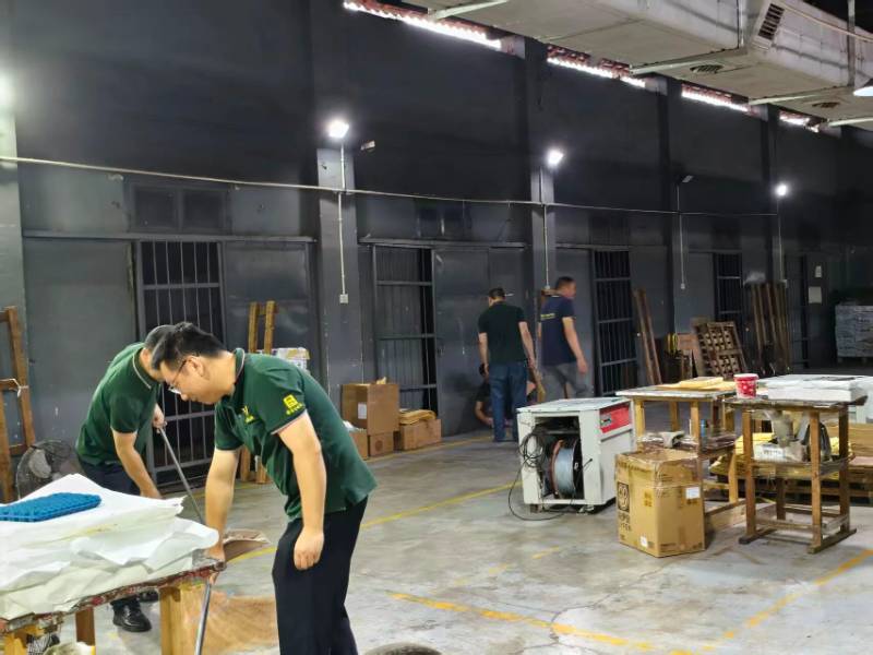 践行初心使命 共建美丽厂区|赵李桥茶厂开展主题党日环境清扫志愿服务活动